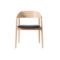 Andersen Furniture Stue|Stole>AC2 Stol Hvidpigmenteret Mat Lakeret Bøg Sort PU Læder