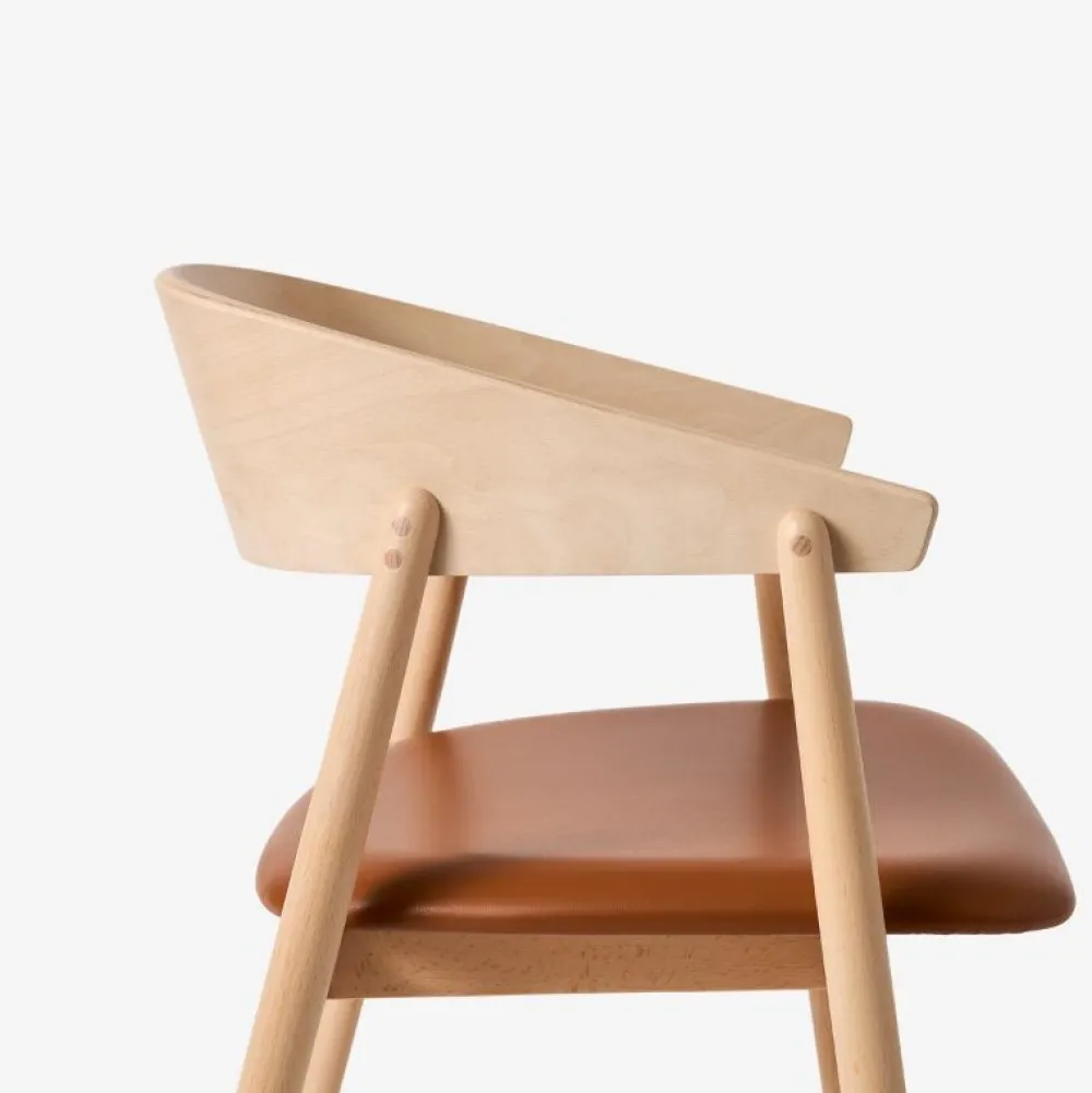 Andersen Furniture Stue|Stole>AC2 Stol Hvidpigmenteret Mat Lakeret Bøg Cognac Læder