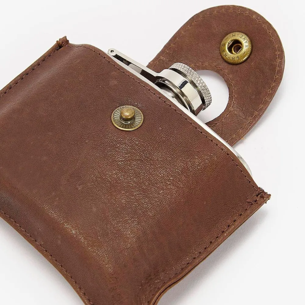 Dame Barbour Accessories|Accessories>4OZ Hinged Hip Flask Classic Brown