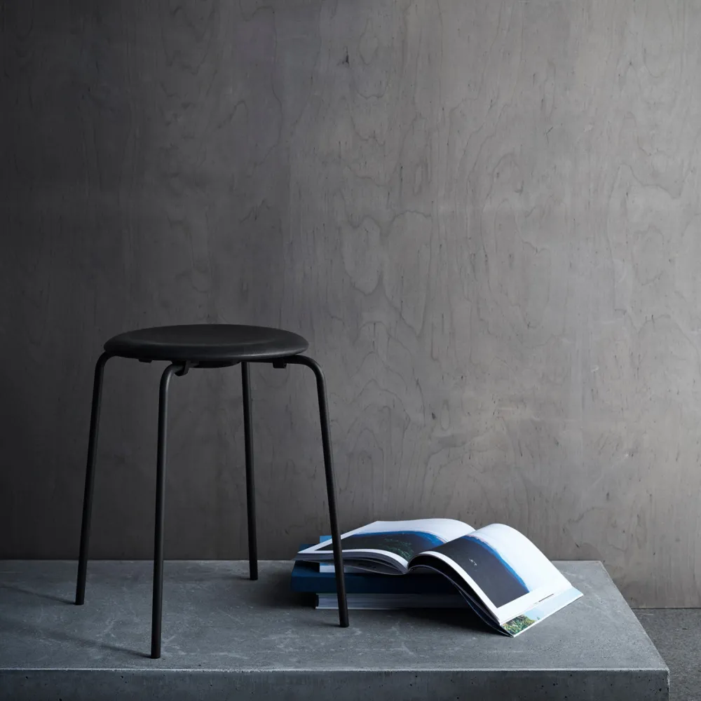Fritz Hansen Køkken|Stue>3170 Dot Intense Leather Black