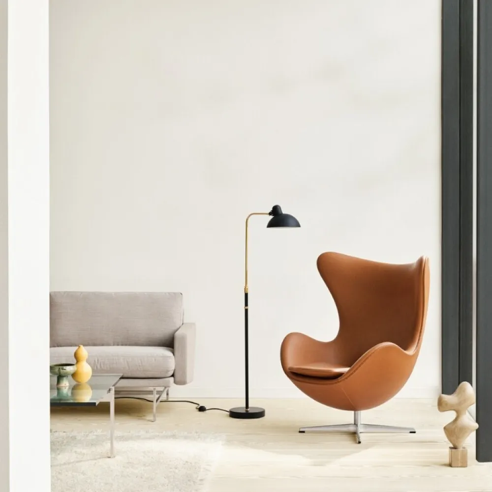 Fritz Hansen Stole|Stue>3316 Ægget Valnød Essential Læder