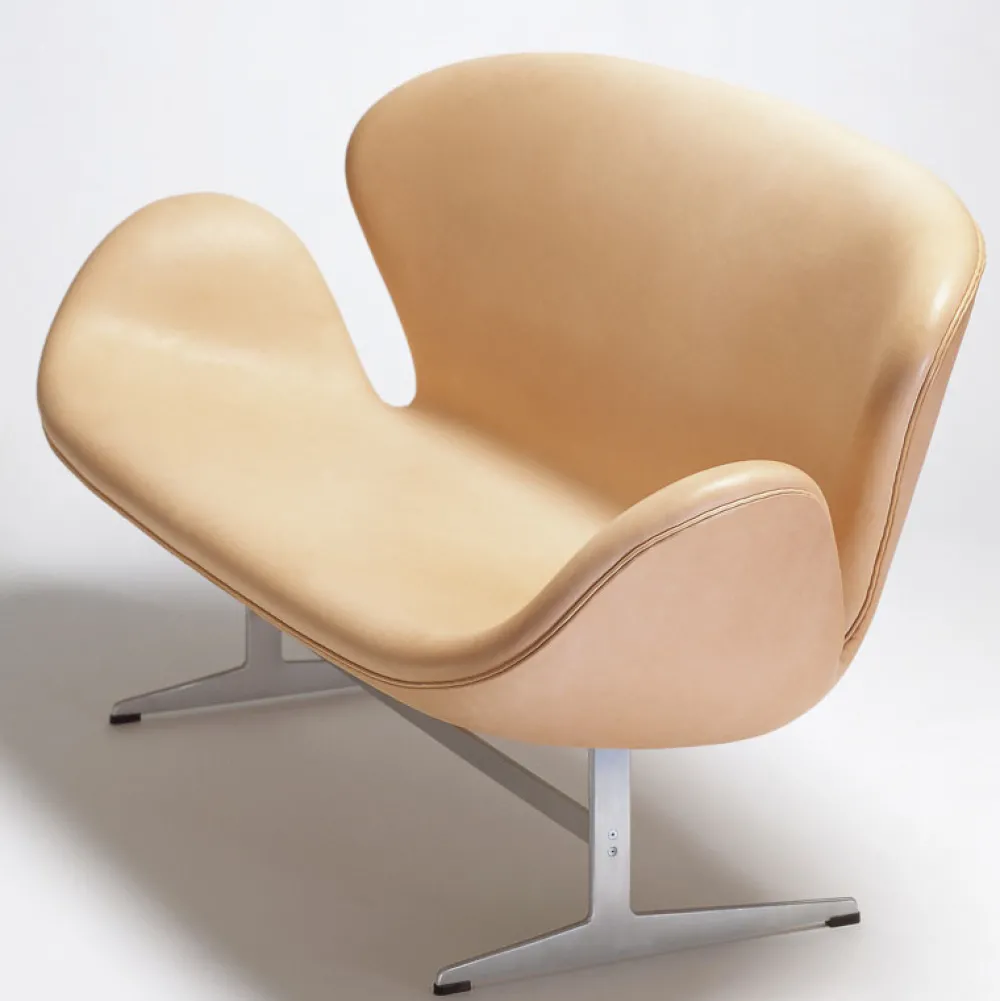 Fritz Hansen Sofaer>3321 Svanesofa 2-Pers Læder