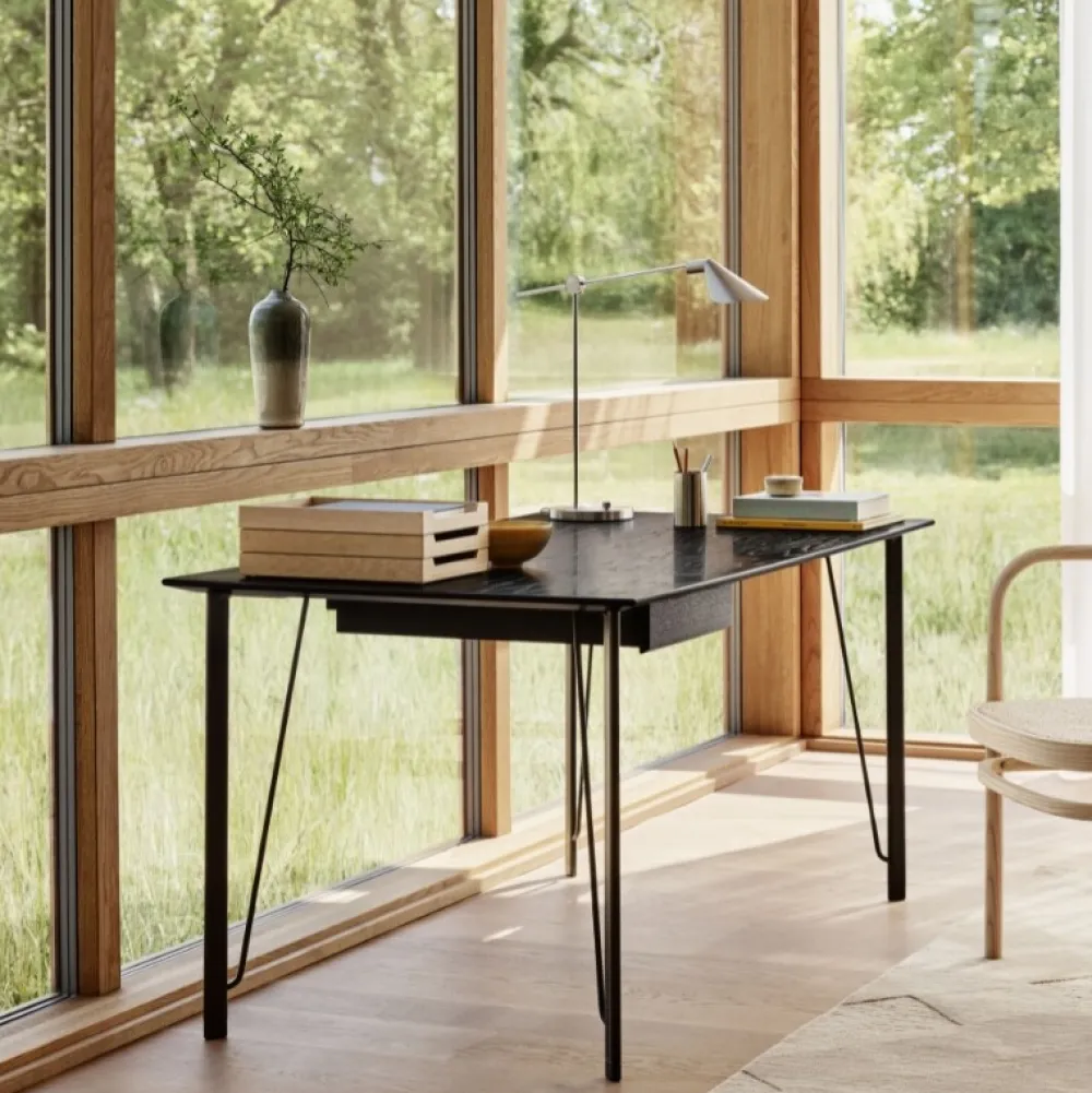 Fritz Hansen Kontor|Borde>FH3605 Skrivebord