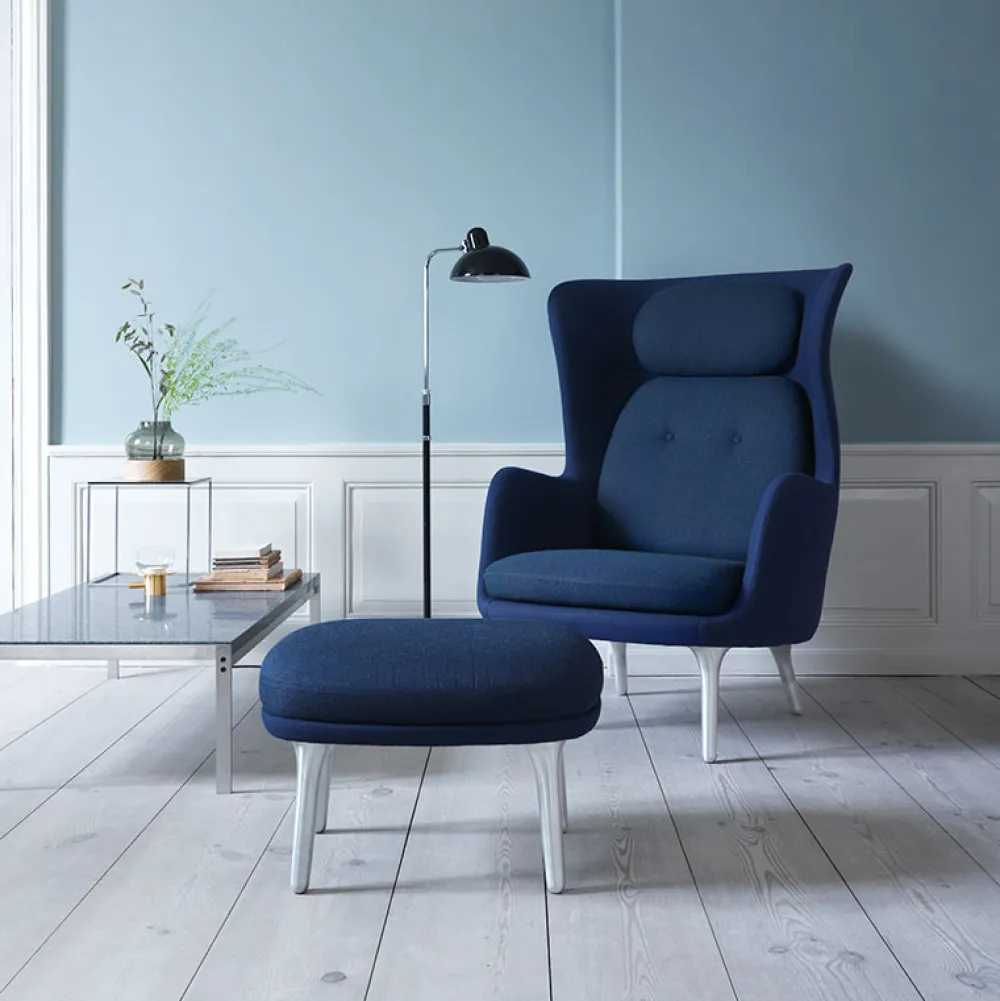 Fritz Hansen Stole>JH1 Ro Lænestol Stof