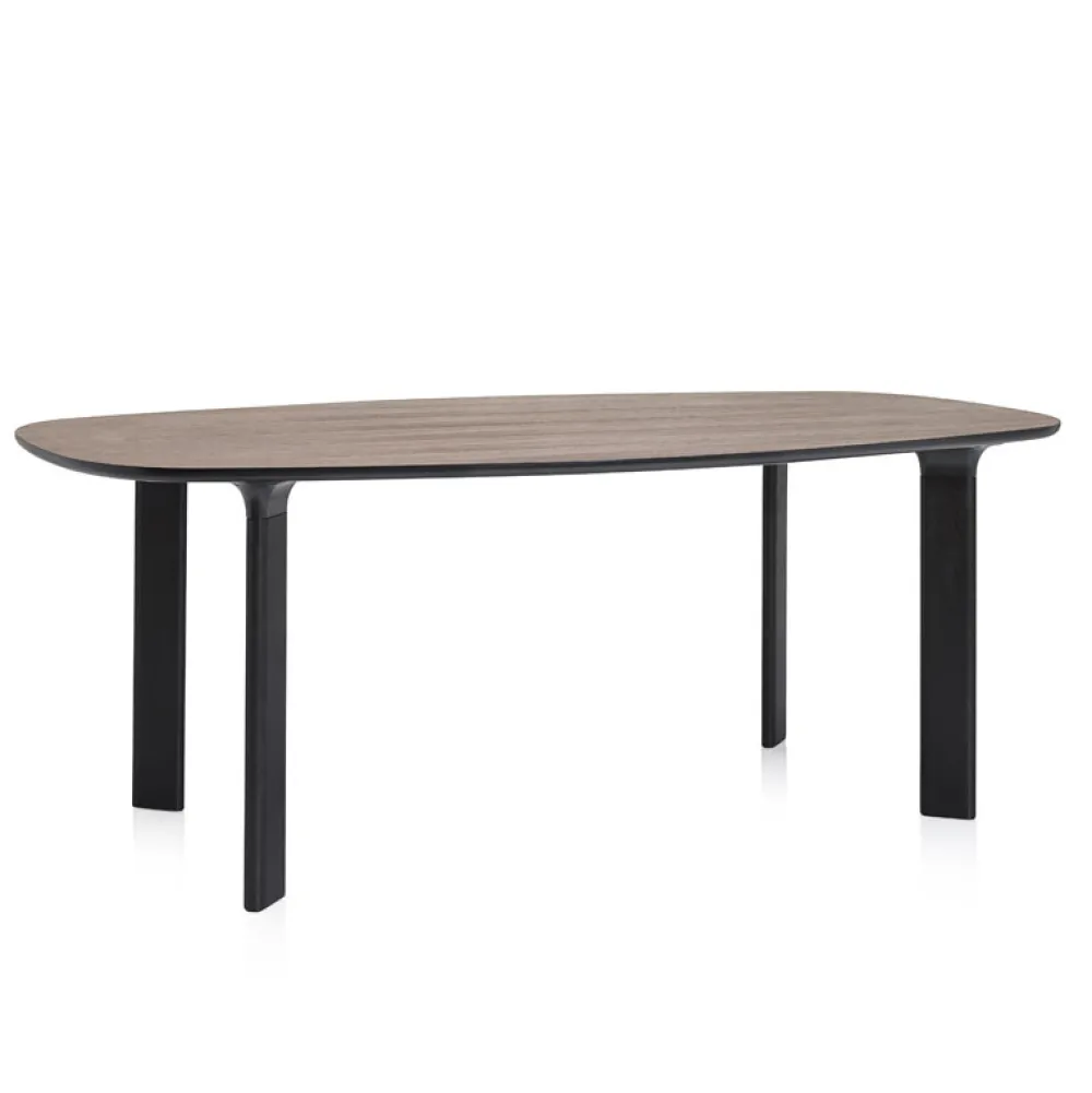 Fritz Hansen Køkken|Borde>JH63/JH83 Analog Table