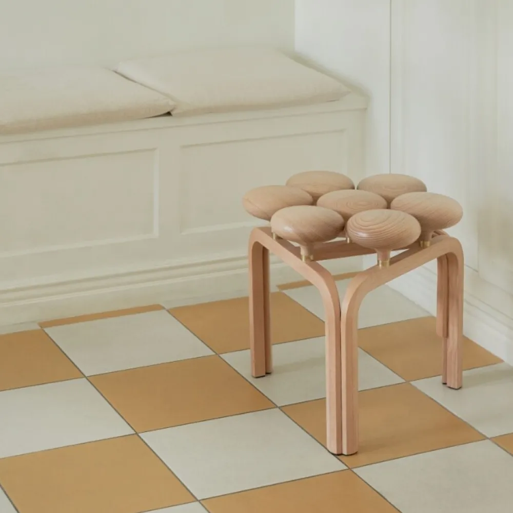 Fritz Hansen Stue>JU01 Utzon Skammel