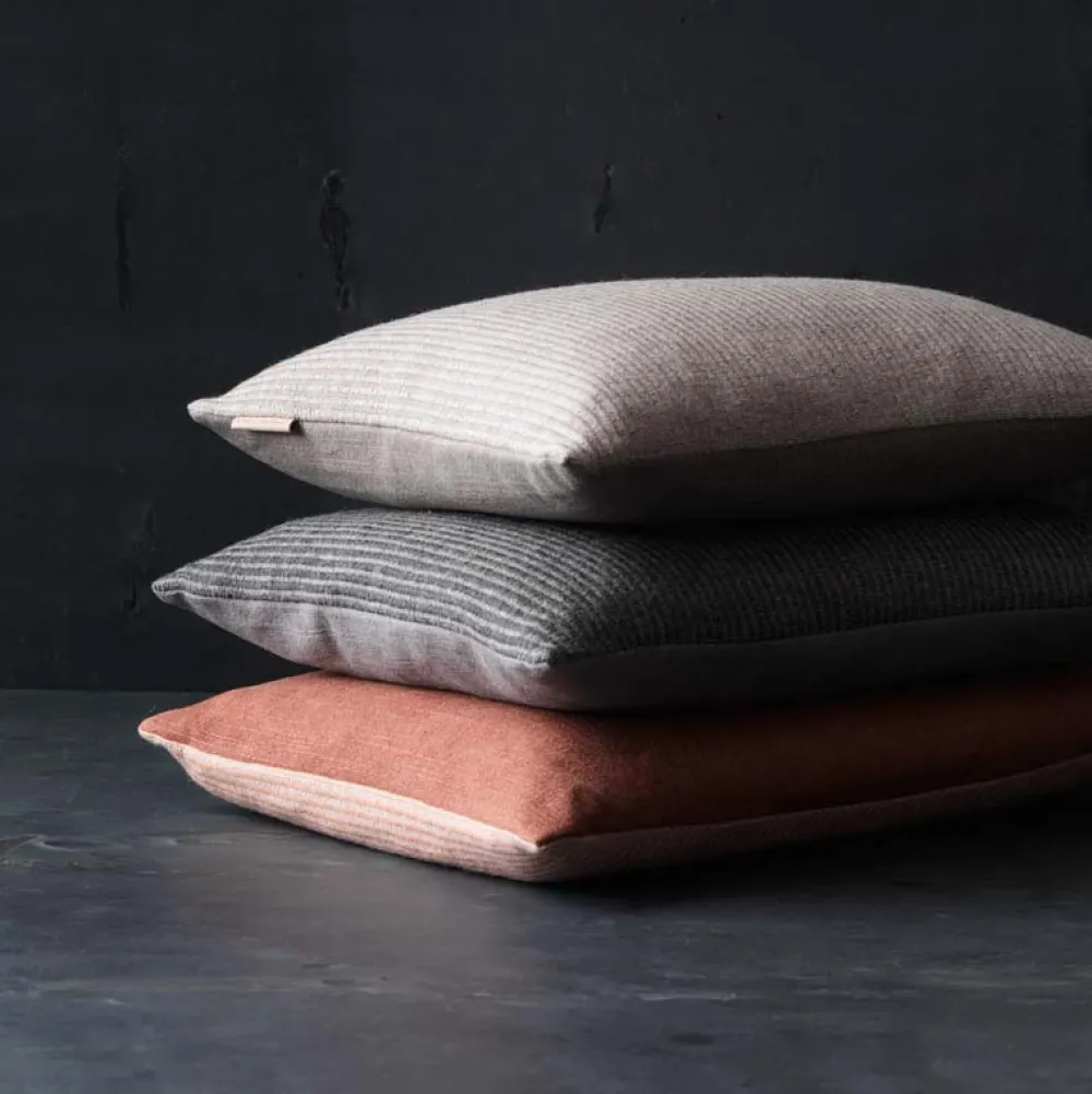 Fritz Hansen Stue|Puder>Objects Aiayu Pude Anthracite
