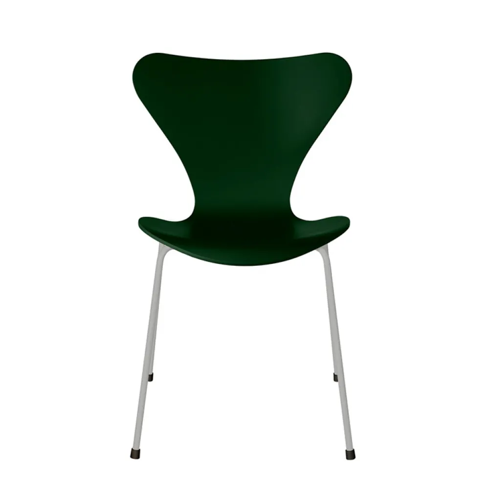Fritz Hansen Køkken|Stole>Serie 7™ 3107 Lakeret