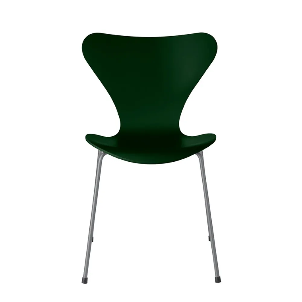 Fritz Hansen Køkken|Stole>Serie 7™ 3107 Lakeret