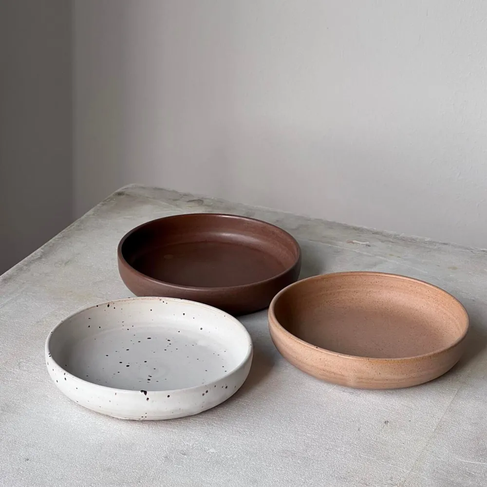 Julie Damhus Studio Skåle & Bakker|Keramik & Porcelæn>Oda Fad Lille Beige