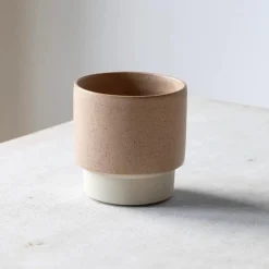 Julie Damhus Studio Keramik & Porcelæn>Oda Krus Beige