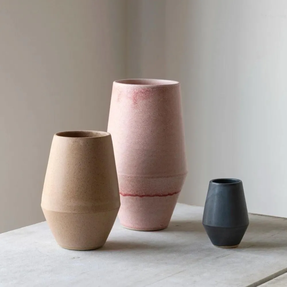 Julie Damhus Studio Vaser|Keramik & Porcelæn>Oda Vase Beige Mellem