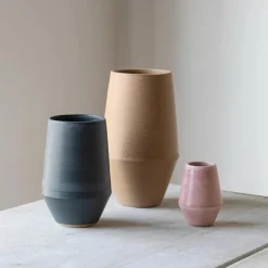 Julie Damhus Studio Vaser|Keramik & Porcelæn>Oda Vase Blå Mellem