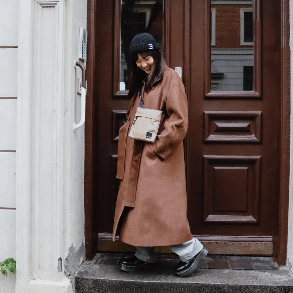 Dame Kintobe Accessories|Accessories>BOB Crossbody Bag Latte