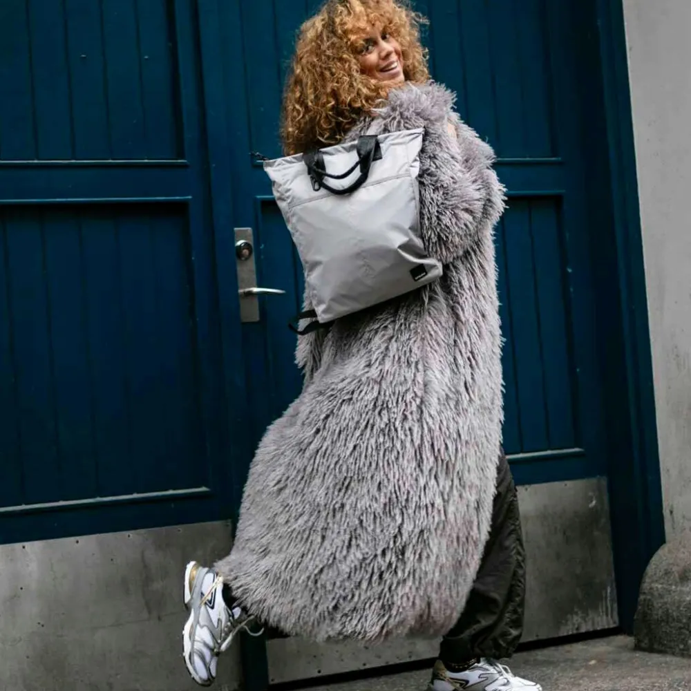 Dame Kintobe Accessories|Accessories>TIPPI 2-Way Backpack Bag Chrome Grey