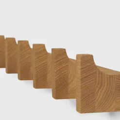Kristina Dam Studio Knager & Greb|Entré>Column Coat Rack Long Warm Oiled Oak