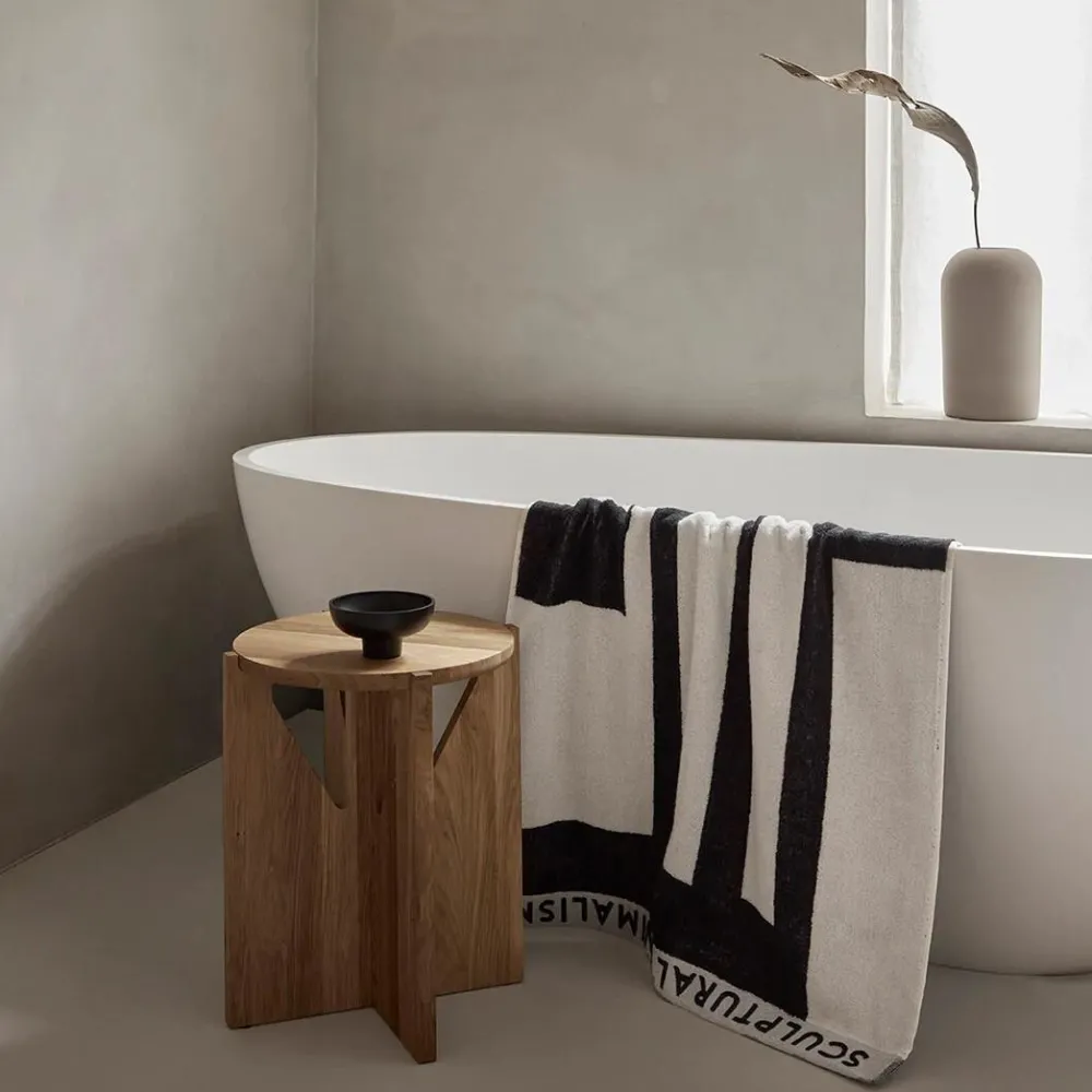 Kristina Dam Studio Badeværelse|Badtekstiler>Minimal Towel Large