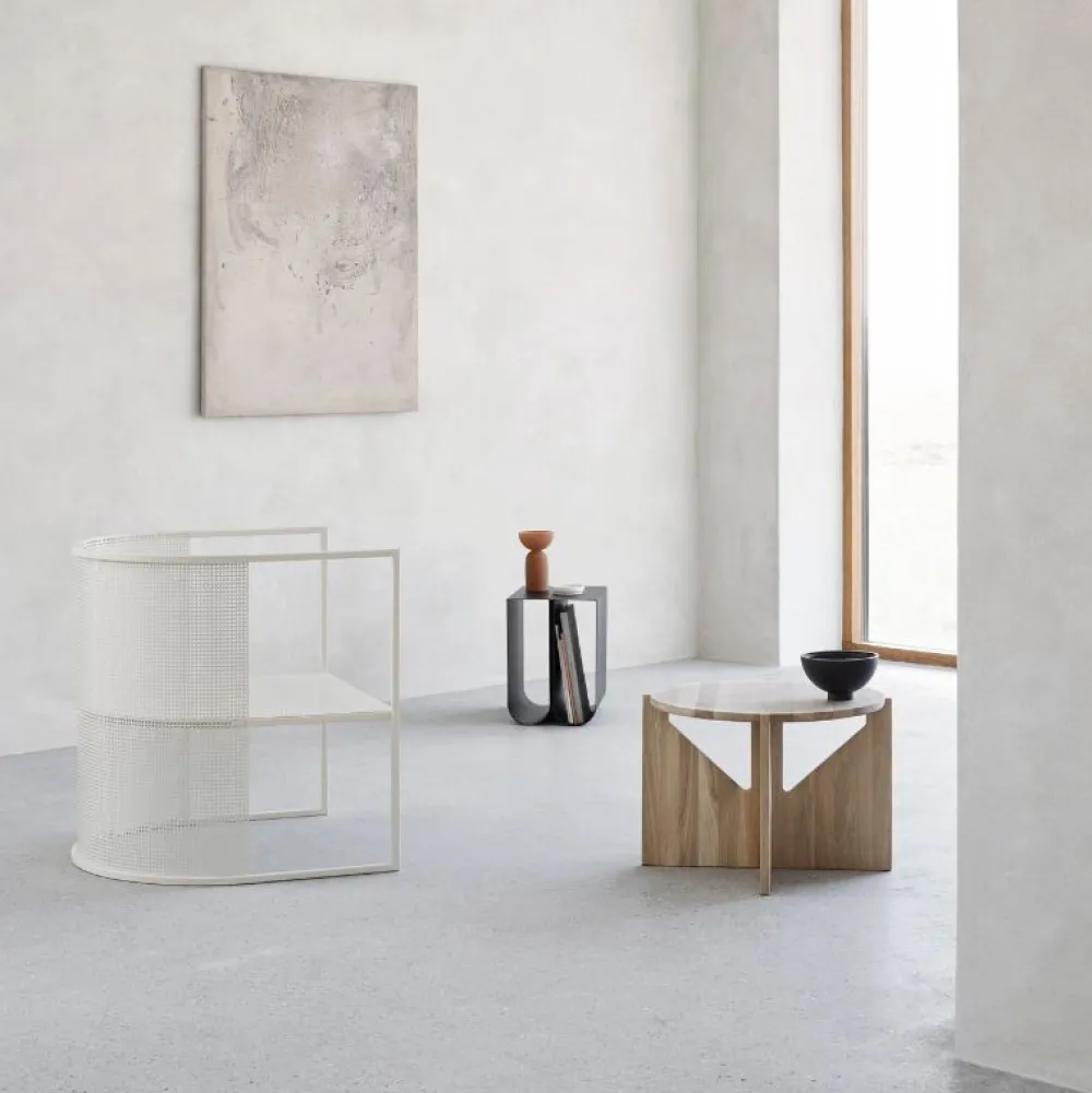 Kristina Dam Studio Borde>Simple Table Light Lacquered Oak