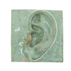 Laoru Laoru Keramik & Porcelæn>Left Ear Relief Copper Green