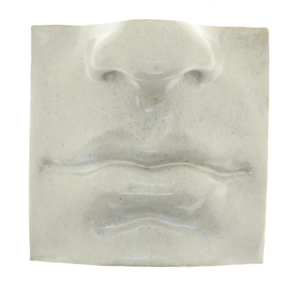 Laoru Laoru Keramik & Porcelæn>Mouth I Relief Antique White