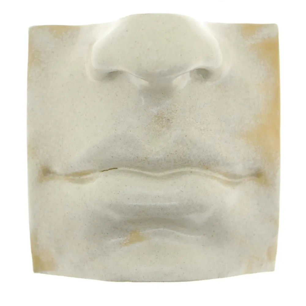 Laoru Laoru Keramik & Porcelæn>Mouth I Relief Antique White