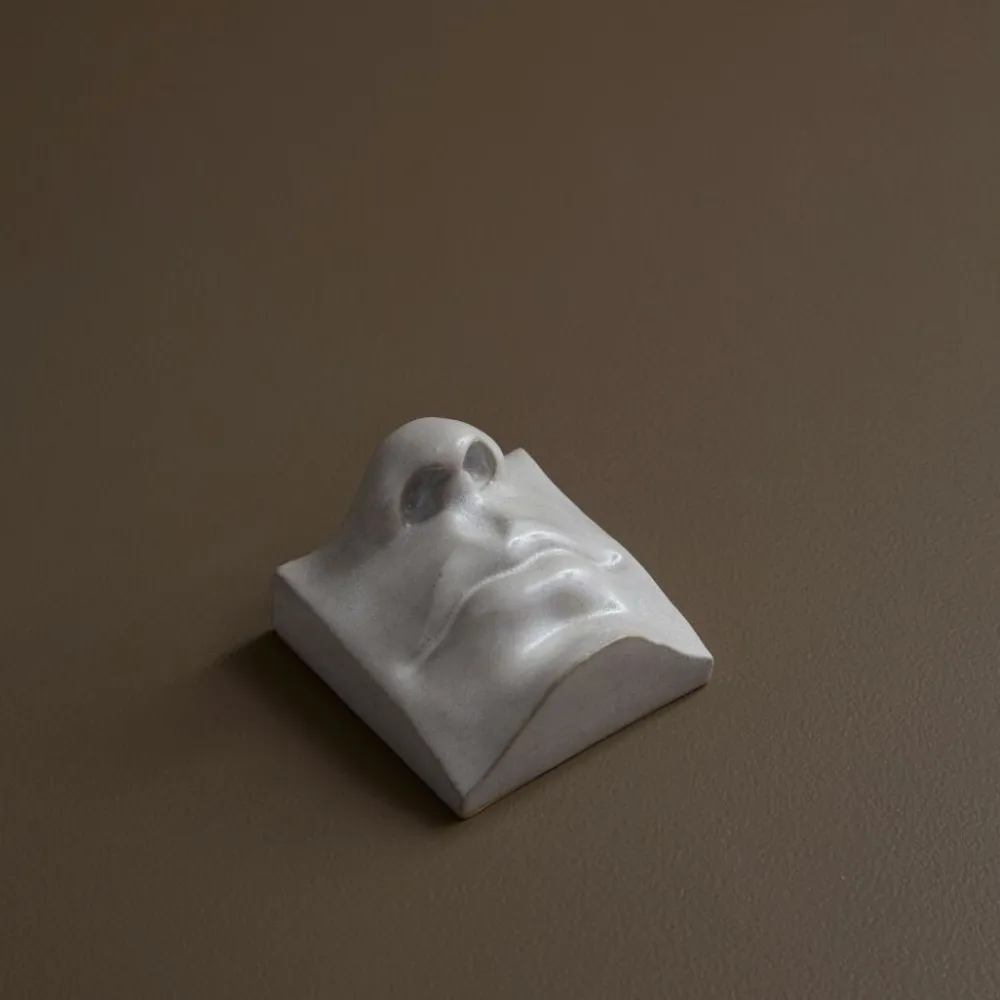 Laoru Laoru Keramik & Porcelæn>Mouth I Relief Antique White