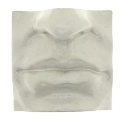 Laoru Laoru Keramik & Porcelæn>Mouth II Relief Antique White