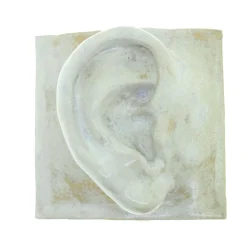 Laoru Laoru Keramik & Porcelæn>Right Ear Relief Antique White