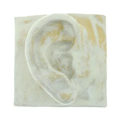 Laoru Laoru Keramik & Porcelæn>Right Ear Relief Antique White