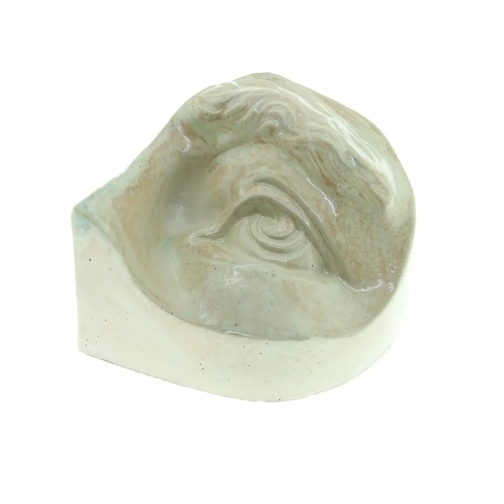 Laoru Laoru Keramik & Porcelæn>Rounded Eye Left Relief Crystal Green
