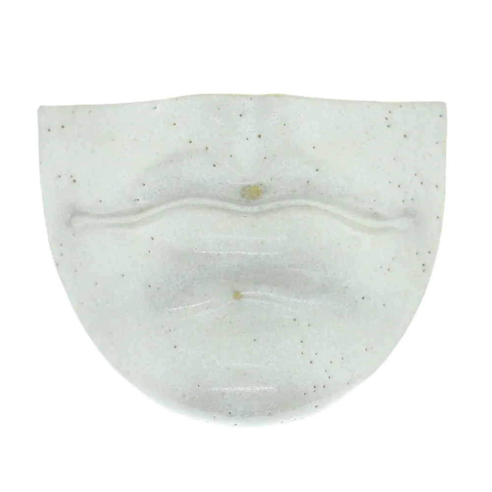 Laoru Laoru Keramik & Porcelæn>Small Mouth I Relief Antique White
