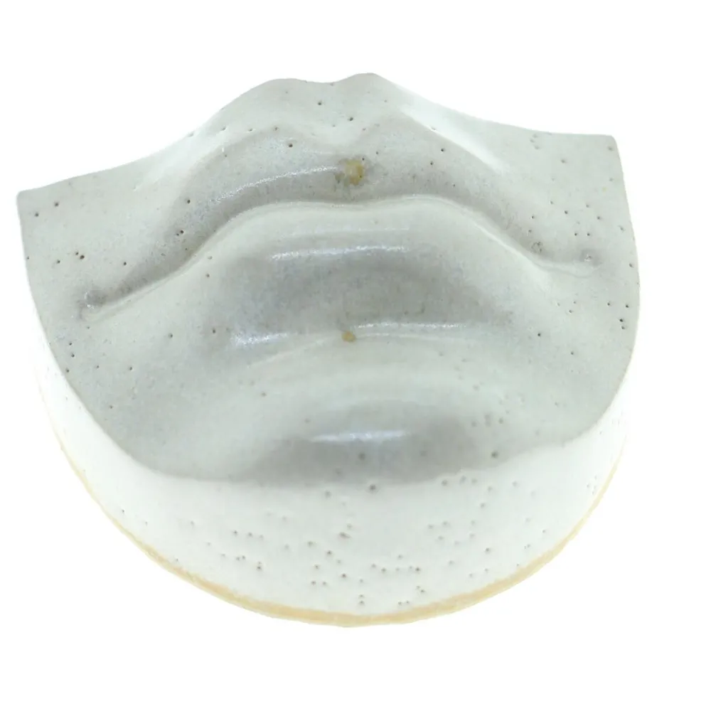 Laoru Laoru Keramik & Porcelæn>Small Mouth I Relief Antique White