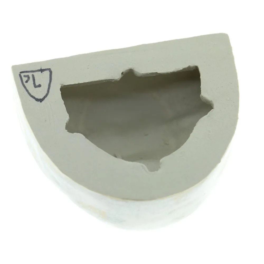 Laoru Laoru Keramik & Porcelæn>Small Mouth I Relief Antique White