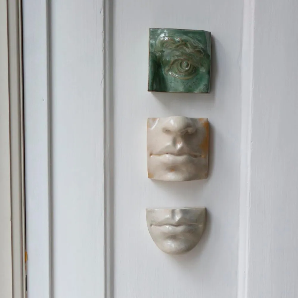 Laoru Laoru Keramik & Porcelæn>Small Mouth I Relief Antique White