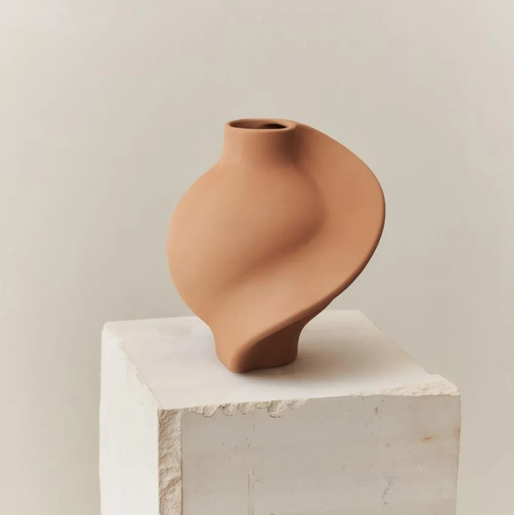 Louise Roe Andet Boligtilbehør|Vaser>Pirout Vase 01 Sanded Ocker