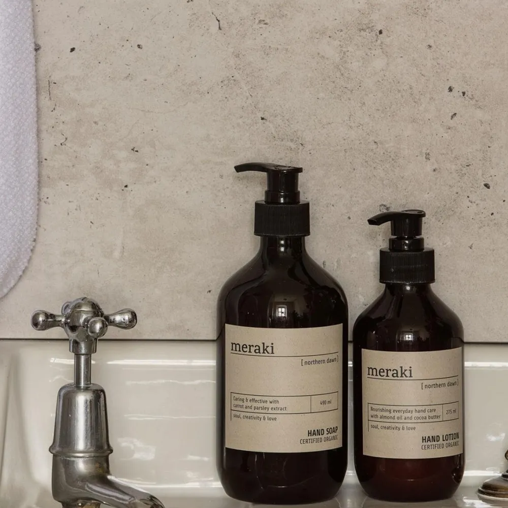 Meraki Velvære>Hand Lotion Northern Dawn