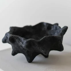 Mette Ditmer Andet Boligtilbehør|Keramik & Porcelæn>Art Piece Chestnut Black
