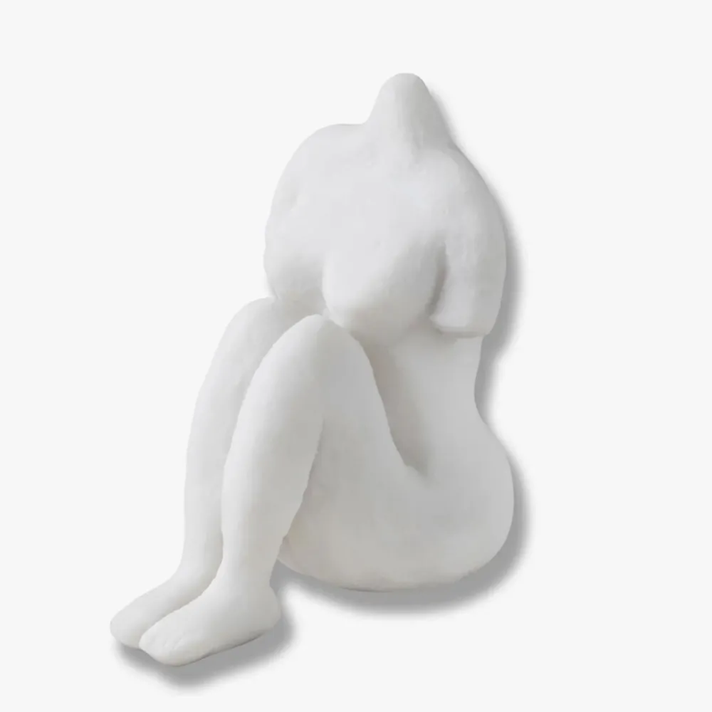 Mette Ditmer Andet Boligtilbehør|Keramik & Porcelæn>Art Piece Sitting Woman Off-White