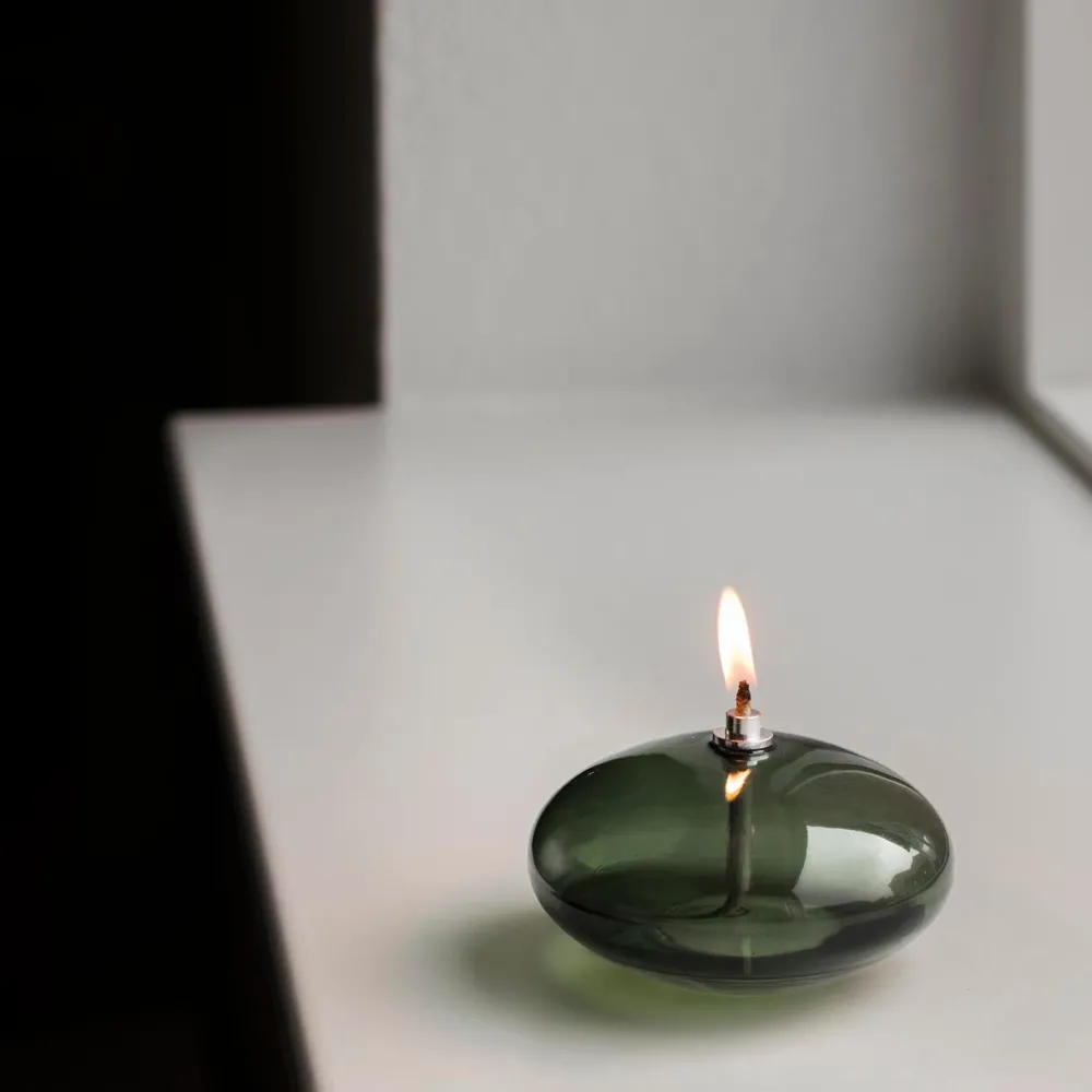 Mette Ditmer Andet Boligtilbehør|Lysestager>Aura Oil Lamp Dark Forest Small