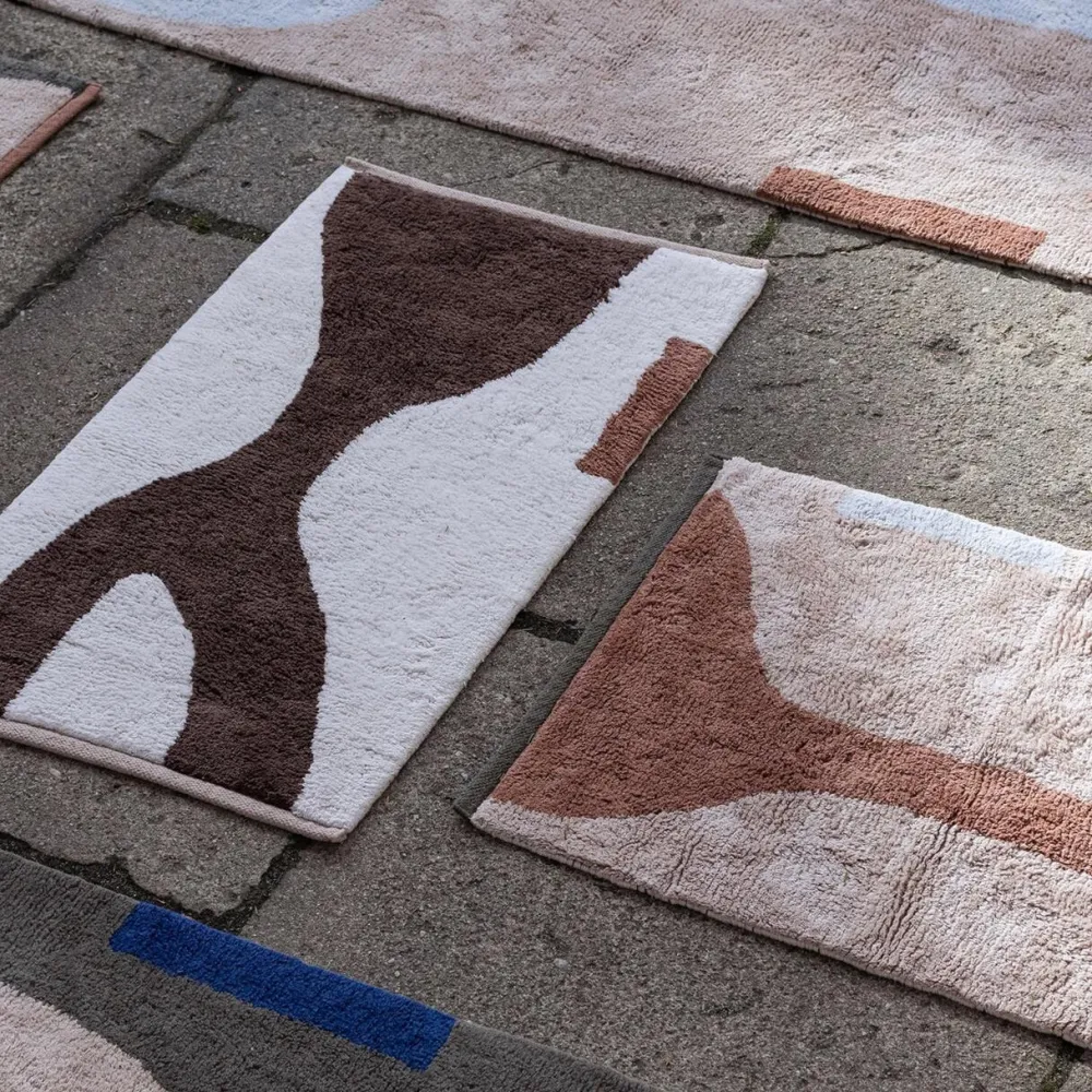 Mette Ditmer Tæpper & Måtter>Figura Rug Brown Small
