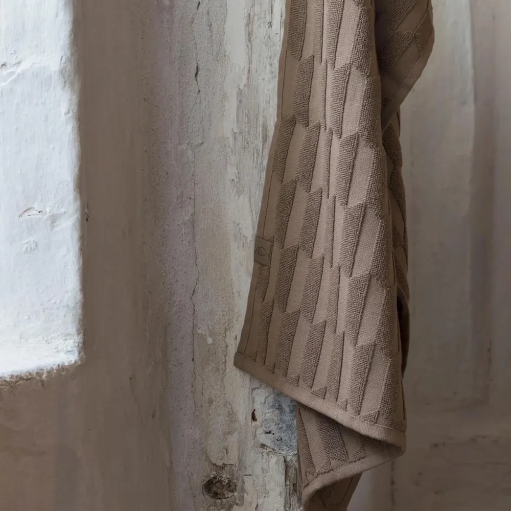 Mette Ditmer Badeværelse>Geo Guest Towels Nougat