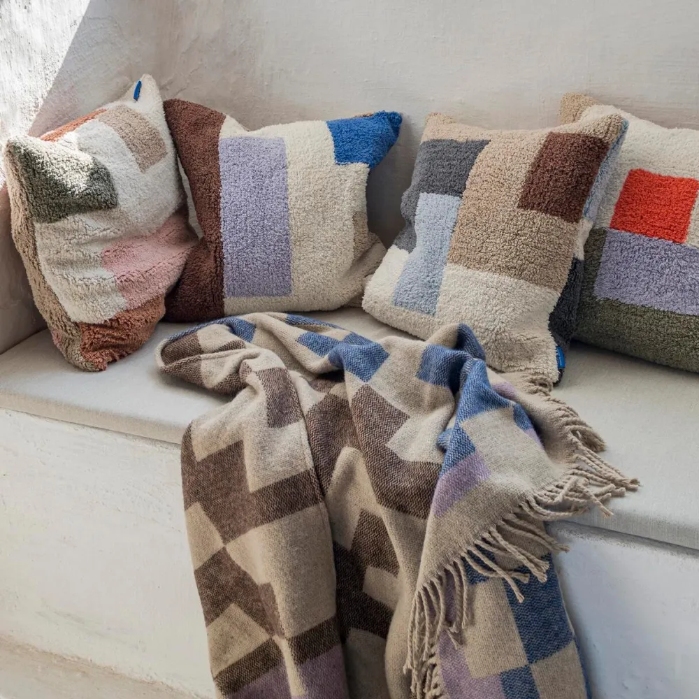 Mette Ditmer Plaider>Maze Throw Chocolate