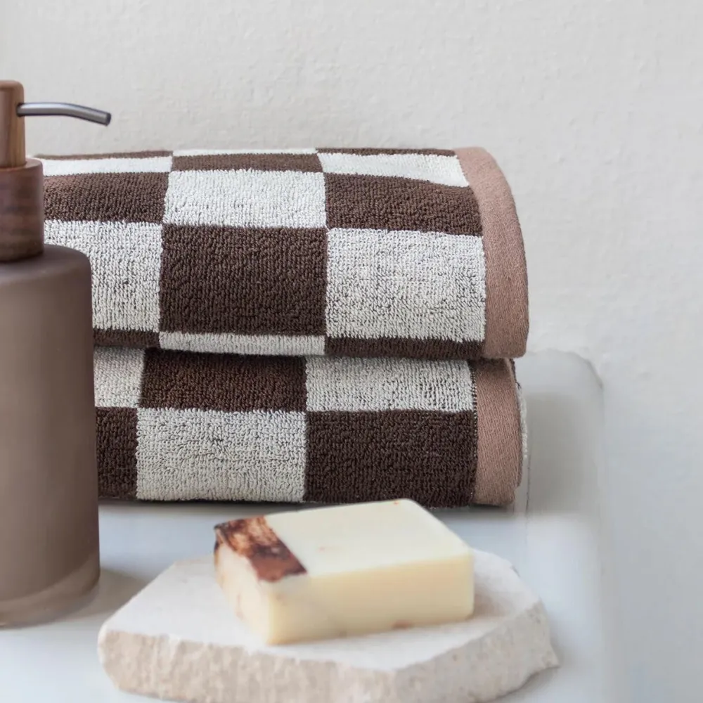 Mette Ditmer Badeværelse|Badtekstiler>Retro Hand Towel Chocolate