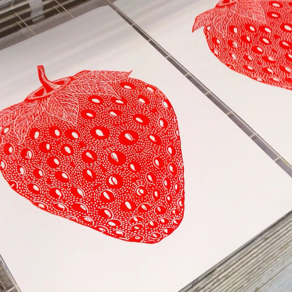 Monika Petersen Stue|Illustrationer & Plakater>Strawberry Red