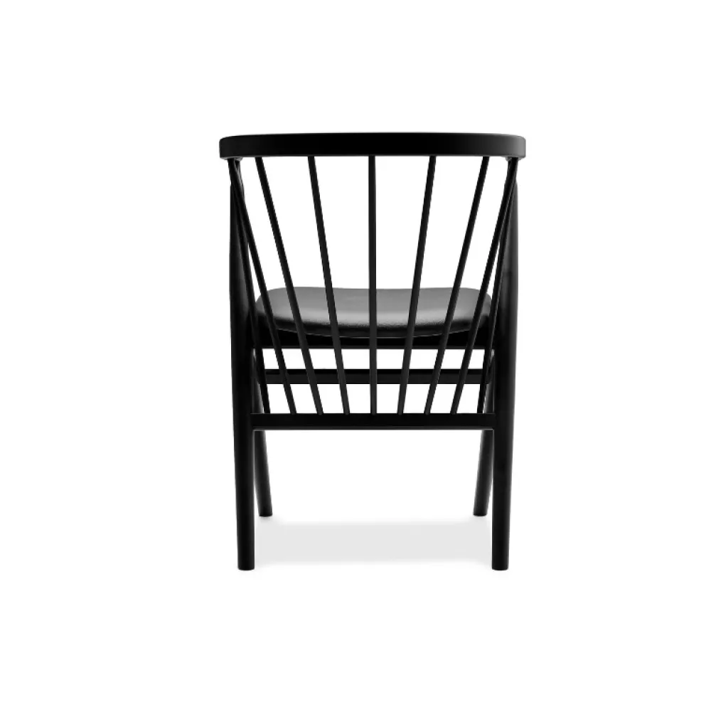 Sibast Furniture Stue|Stole>No 8 Chair Sortlakeret Bøg Sort Saga Læder