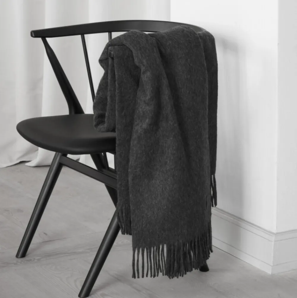 Sibast Furniture Stue|Stole>No 8 Chair Sortlakeret Bøg Sort Saga Læder