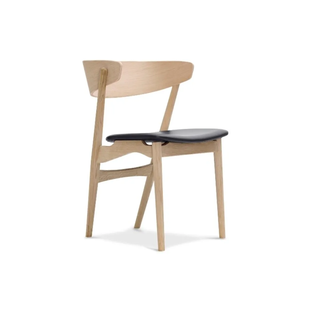 Sibast Furniture Stue|Stole>No 7 Dining Chair Sæbebehandlet Eg Sort Saga Læder
