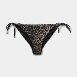 Dame Sofie Schnoor Underdele><noscript><img width=