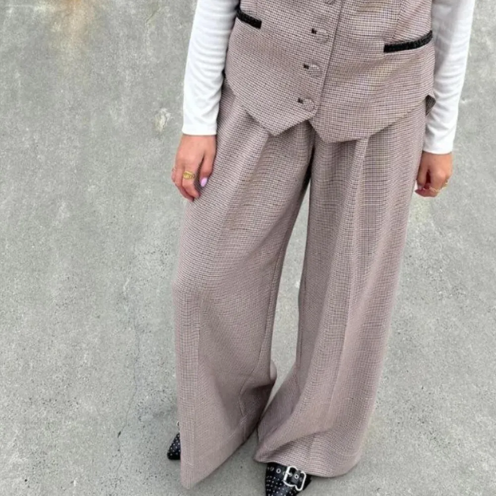 Dame Stories From The Atelier - By Copenhagen Shoes Underdele>Stories From The Atelier As Magic Solid Pants Sand Check