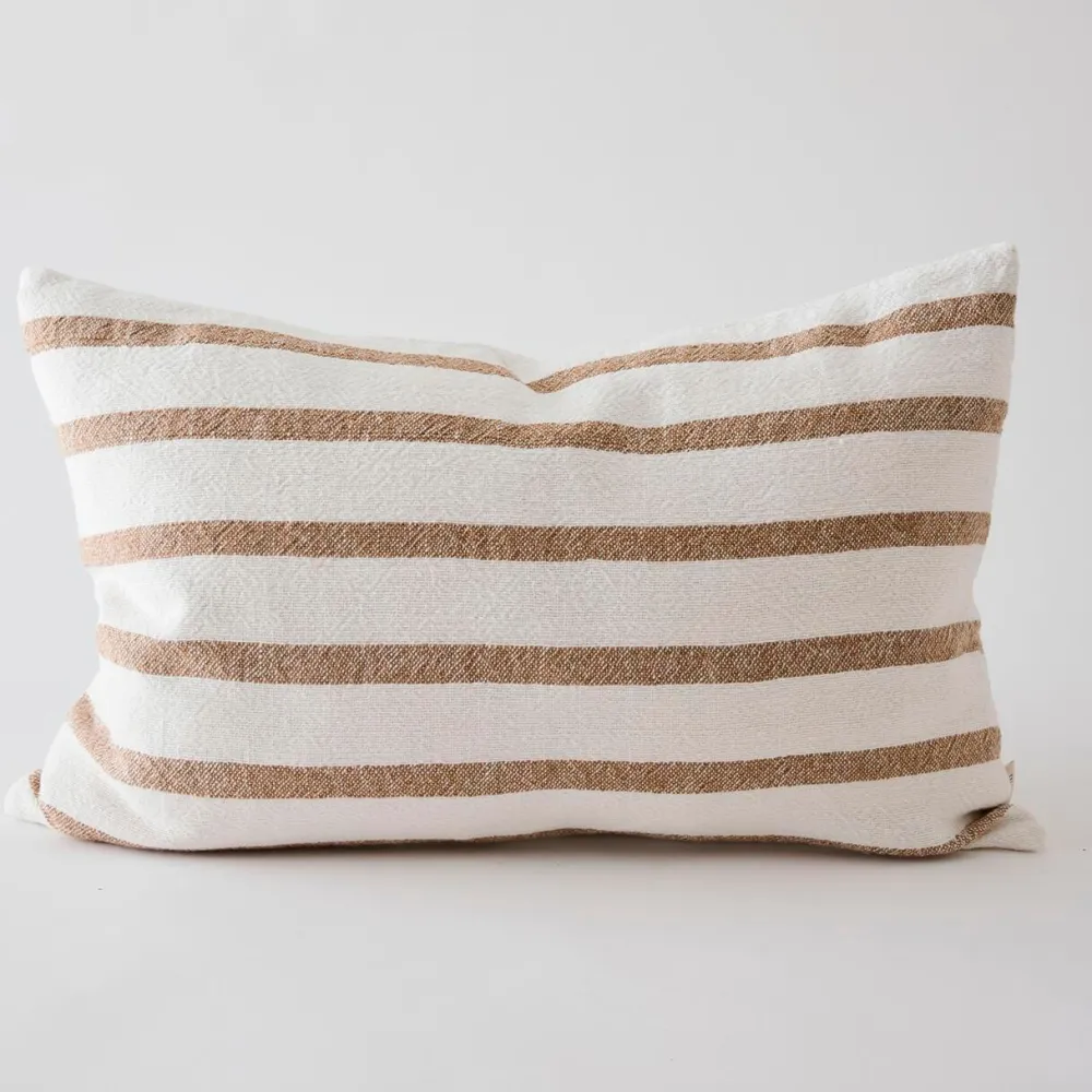 Tell Me More Puder>Gaston Cushion Hazelnut 40x60 cm